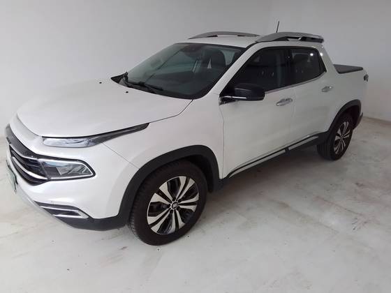 FIAT TORO 2.0 16V TURBO DIESEL VOLCANO 4WD AT9